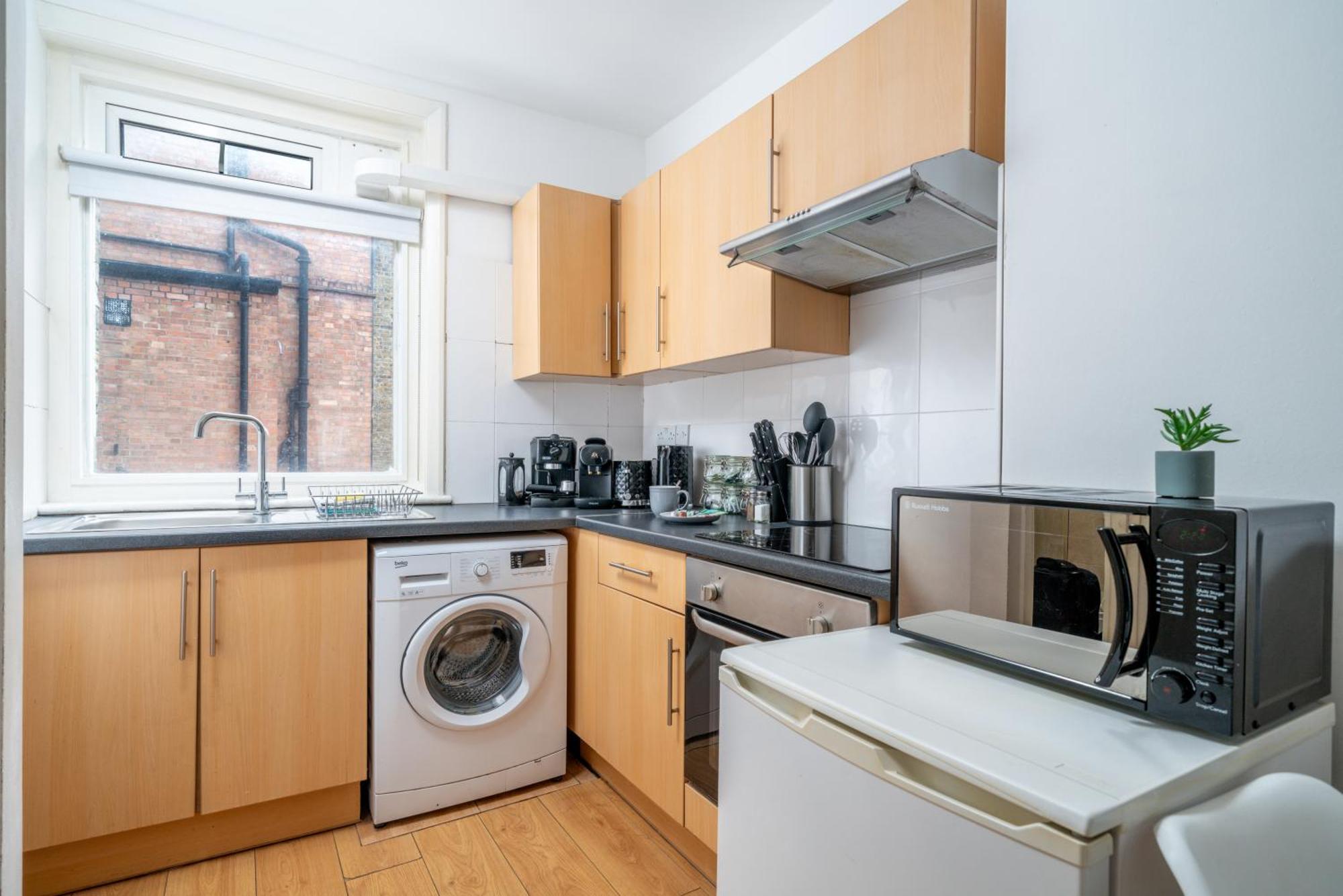 Carnaby & Oxford Street - Central Soho - One Bedroom - Double Bed & Sofabed ลอนดอน ภายนอก รูปภาพ