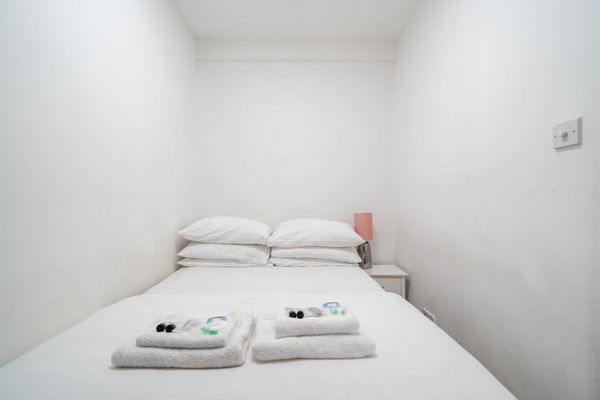 Carnaby & Oxford Street - Central Soho - One Bedroom - Double Bed & Sofabed ลอนดอน ภายนอก รูปภาพ