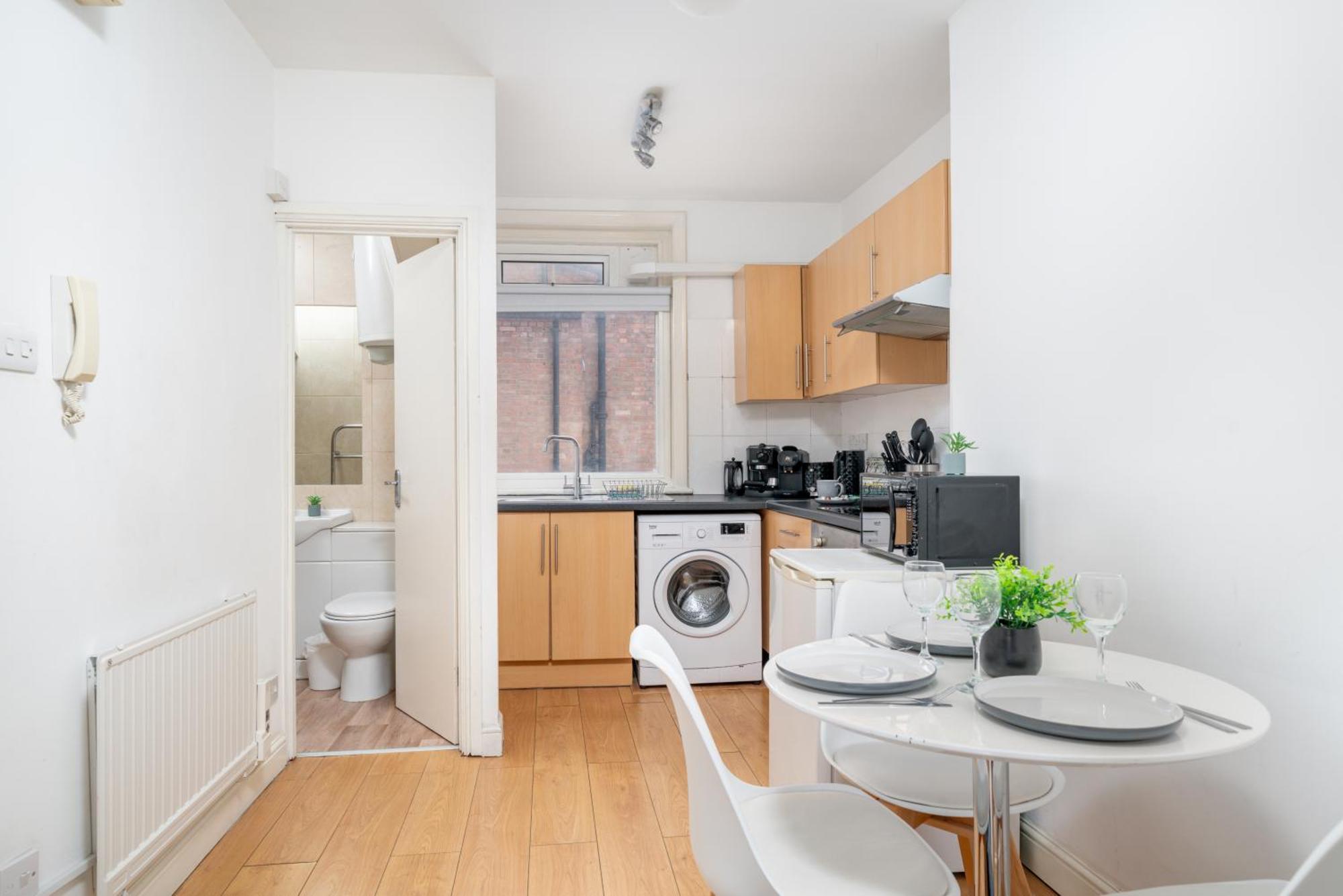 Carnaby & Oxford Street - Central Soho - One Bedroom - Double Bed & Sofabed ลอนดอน ภายนอก รูปภาพ